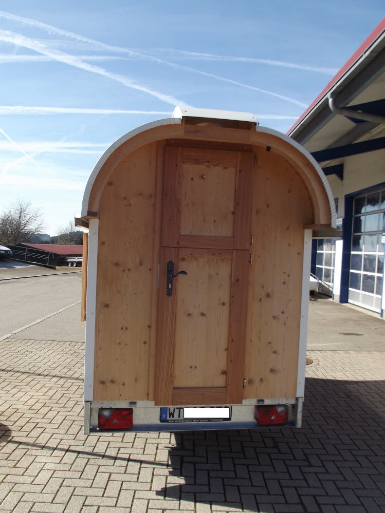 Tiny Houses Anhaenger Boehler Goerwihl Segeten Auto und Reifendienst  (5)